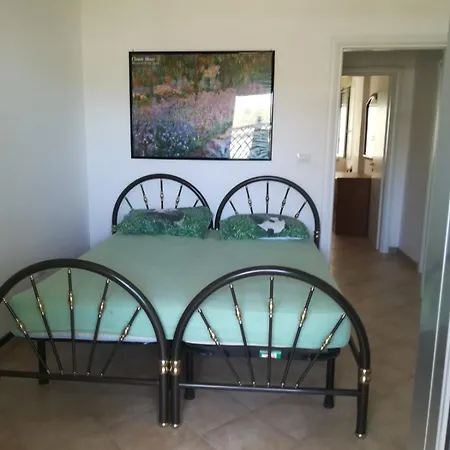 Apartment House Pedone *